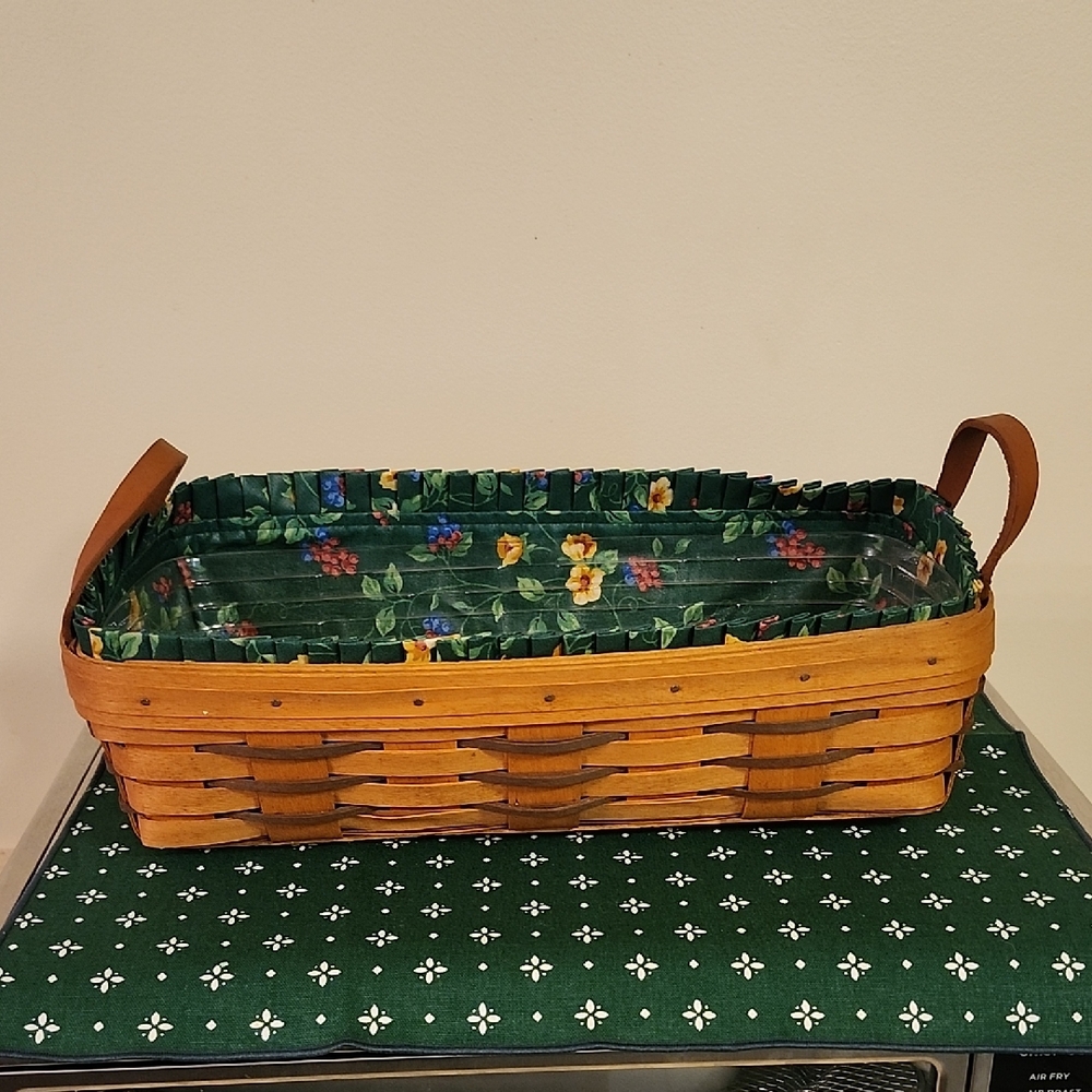 Longaberger Heartland Bakery Basket with Green Floral Liner